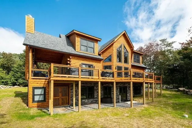 Sunshine Chalet