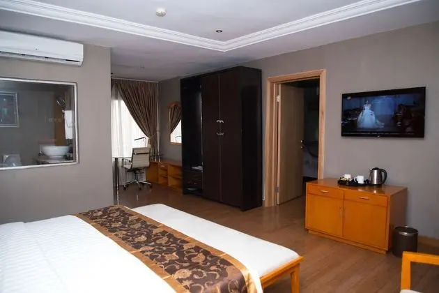 Hotel Sunshine