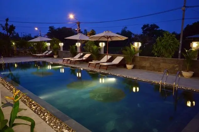 Sunshine Hotel - Dış Mekan