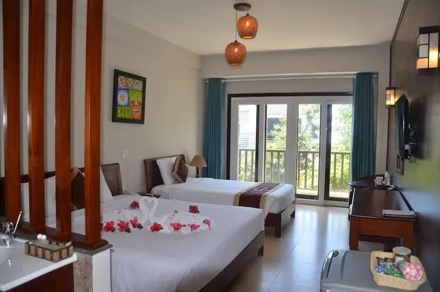 Sunshine Hotel - Oda