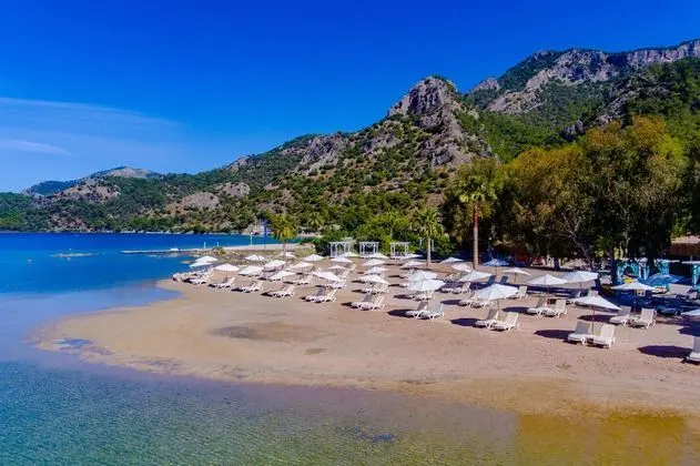 Sunshine Holiday Resort - 10