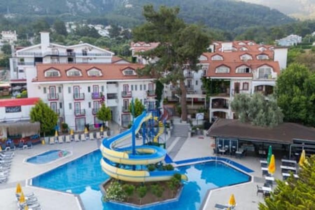 Sunshine Holiday Resort - 1