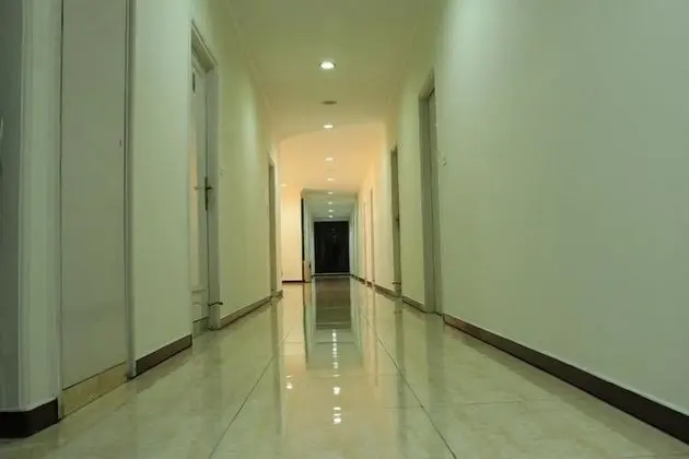 Hotel Sunshine Inn - Lobi