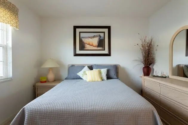 Sunshine Manor ~ Fenced in Backyard ~ Family Home - Oda