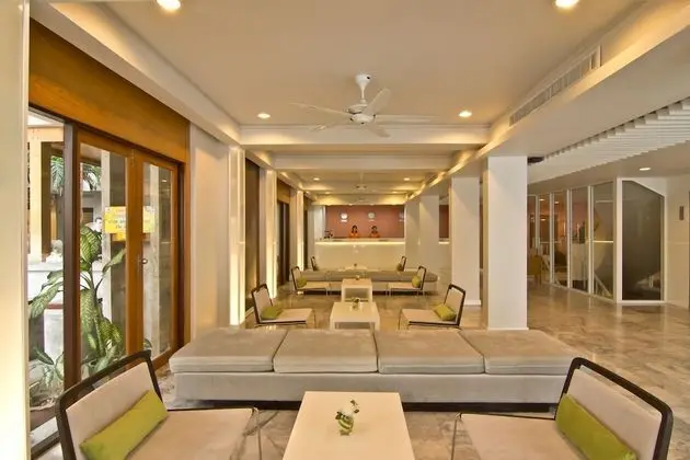 Sunshine Hotel And Residences - Lobi
