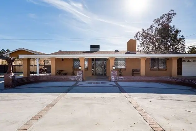 Sunstar Villa