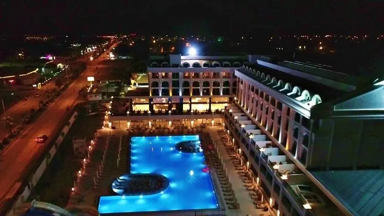 Sunthalia Hotels & Resort - Havuz