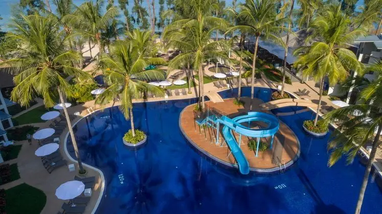 Sunwing Bangtao Beach