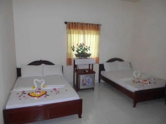 Suoi Nuoc Resort