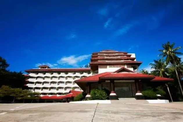 Supar Royal Beach Resort - Dış Mekan