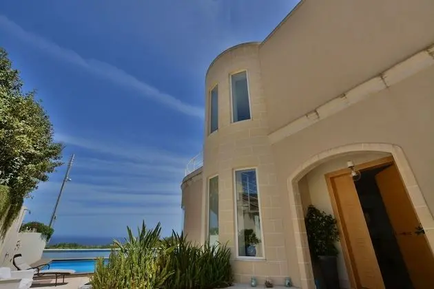Super 3 Bedroom Villa With Amazing Ocean Views