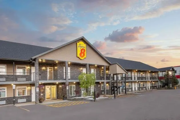 Super 8 Fort McMurray