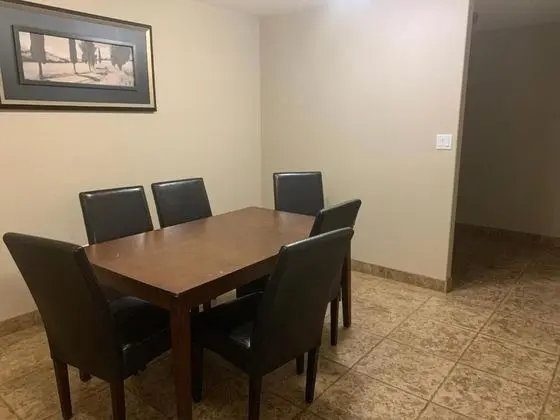 Super 8 Fort McMurray - Oda Düzeni