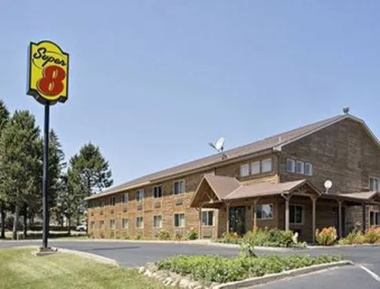 SUPER 8 MOTEL ELY MINNESOTA - Genel