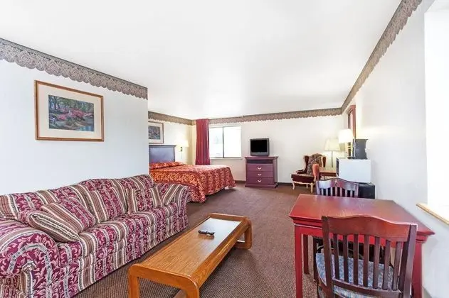 Super 8 Motel - Morristown