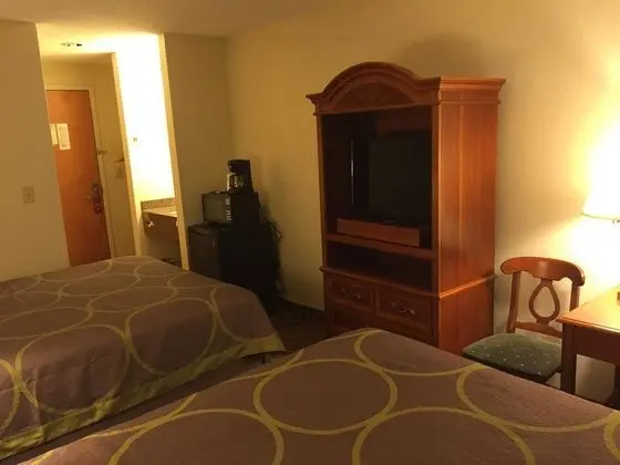 Super 8 by Wyndham Allentown