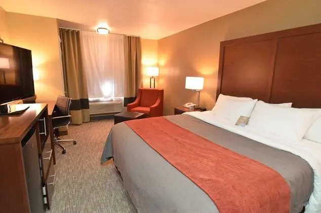 Super 8 by Wyndham Altoona