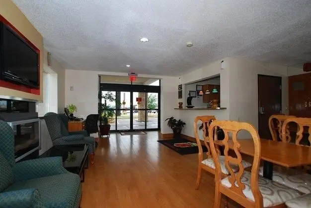 Super 8 by Wyndham Anderson/Clemson Area