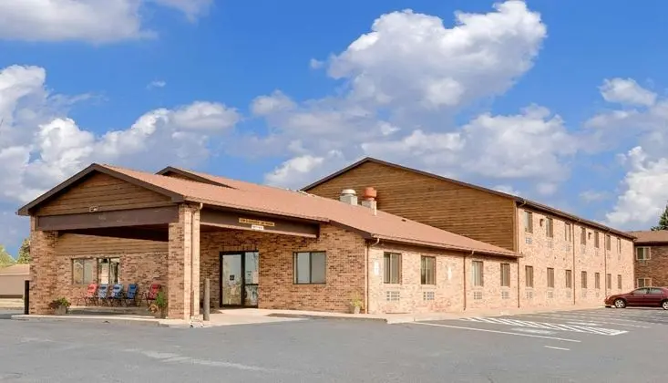 Super 8 by Wyndham Ashland