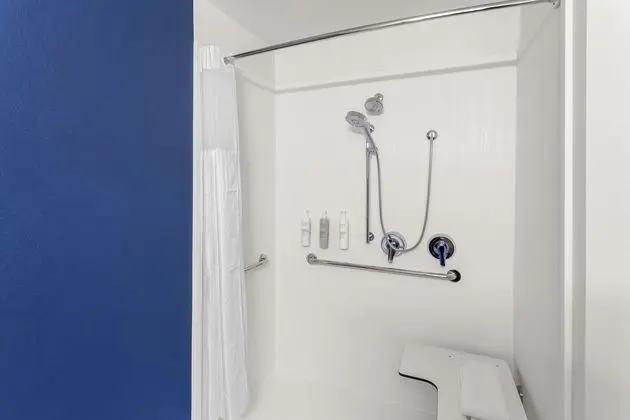 Super 8 by Wyndham Beckley - Banyo Özellikleri