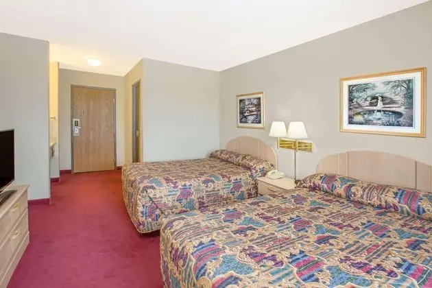 Super 8 by Wyndham Bethany MO - Oda
