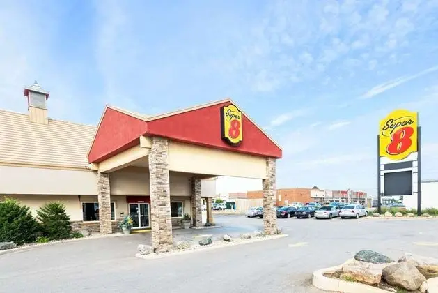 Super 8 by Wyndham Cambridge/Kitchener/Waterloo 