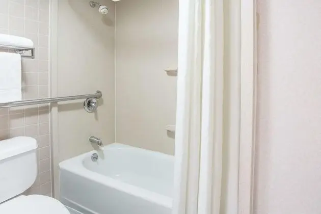 Super 8 by Wyndham Camp Springs/Andrews AFB DC - Genel