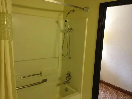 Super 8 by Wyndham Canton/Livonia Area