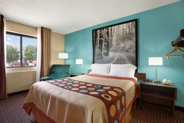 Super 8 by Wyndham Carbondale - Genel