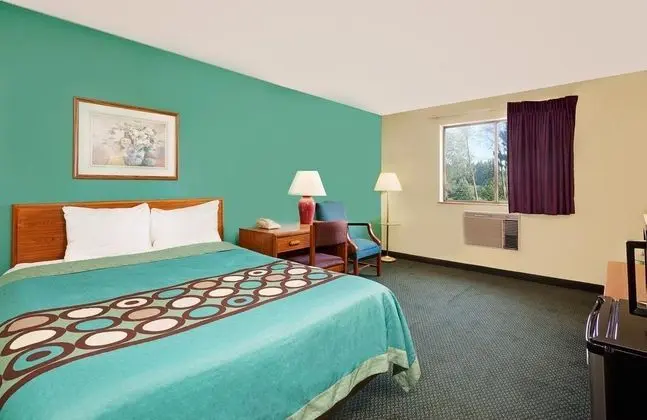 Super 8 by Wyndham Carlisle-South - Genel