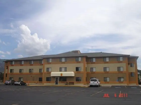 Super 8 by Wyndham Cedar City
