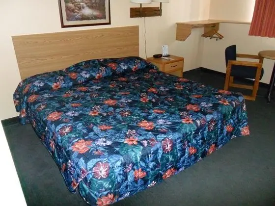 Super 8 by Wyndham Chadron NE