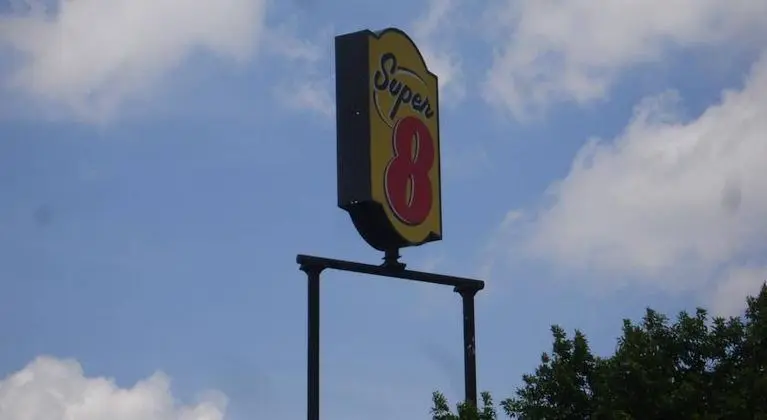 Super 8 by Wyndham Chattanooga/East Ridge