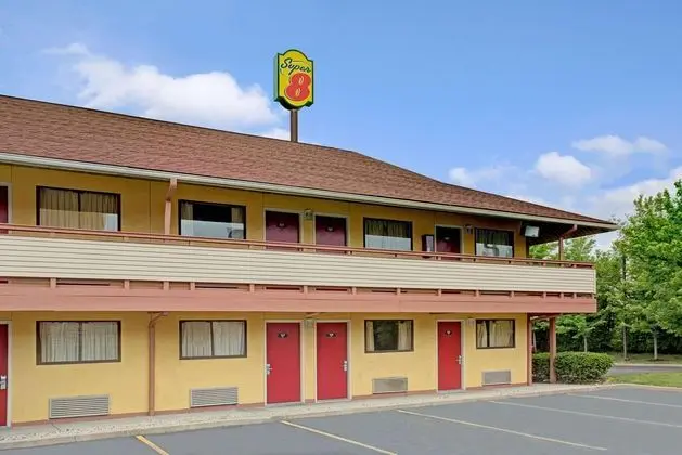 Super 8 by Wyndham Cincinnati OH