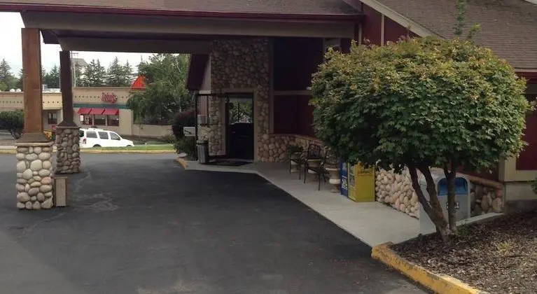 Super 8 by Wyndham Coeur d'Alene