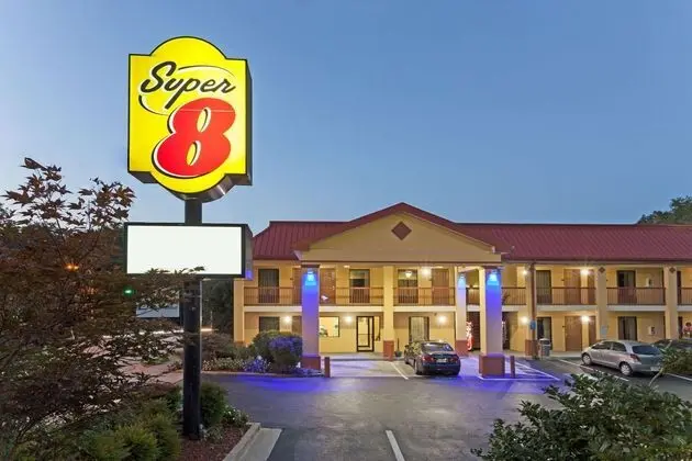 Super 8 by Wyndham Decatur/Dntn/Atlanta Area - Öne Çıkan Resim