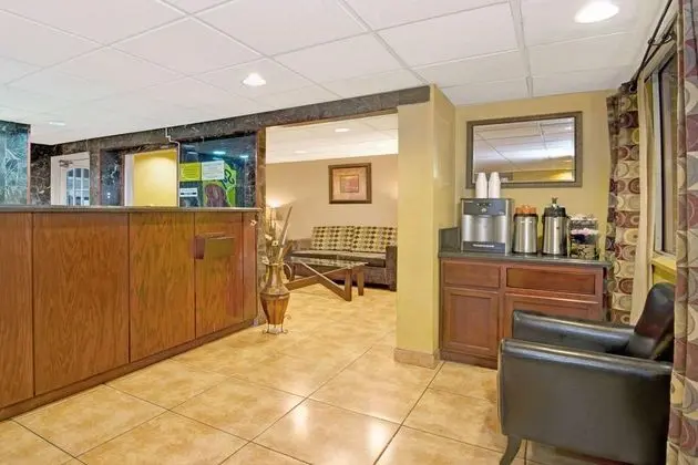 Super 8 by Wyndham El Paso Airport