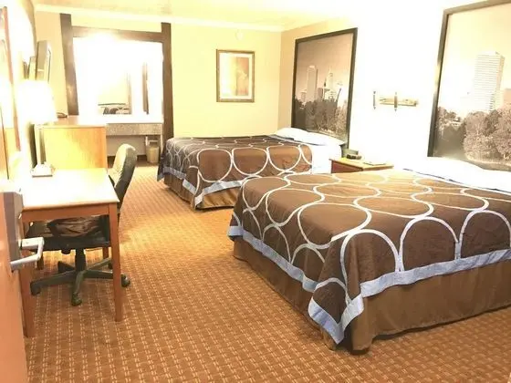 Super 8 by Wyndham Enid
