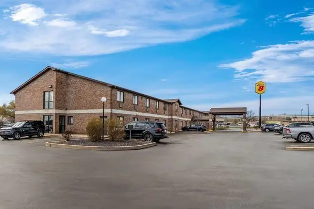 Super 8 by Wyndham Farmington - Öne Çıkan Resim
