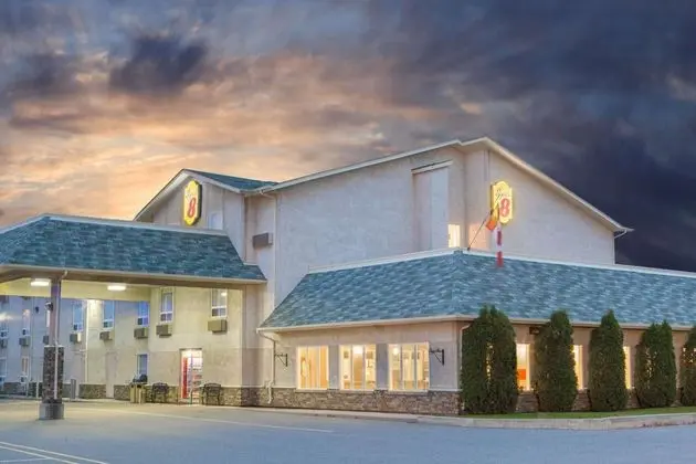 Super 8 by Wyndham Fort Frances - Öne Çıkan Resim
