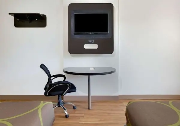 Super 8 by Wyndham Fort Smith - Oda