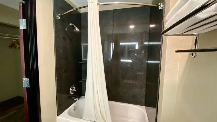 Super 8 by Wyndham Harker Heights Killeen - Banyo Tipleri