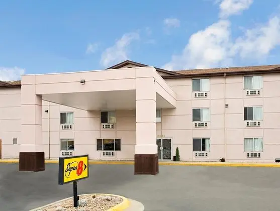 Super 8 by Wyndham Henderson North East Denver