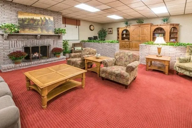 Super 8 by Wyndham Henrietta/Rochester Area