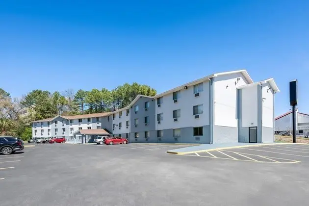 Super 8 by Wyndham Homewood Birmingham Area - Öne Çıkan Resim