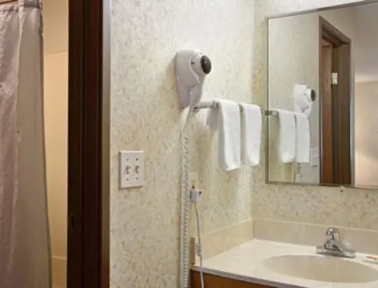 Super 8 by Wyndham Kingston