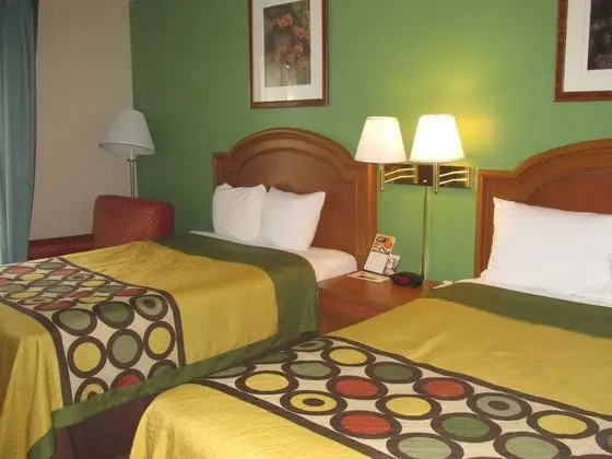 Super 8 by Wyndham Lafayette LA