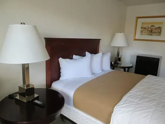 Super 8 by Wyndham Las Vegas North Strip/Fremont