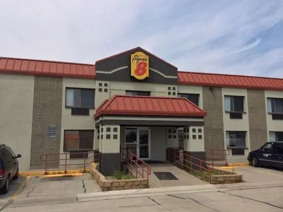 Super 8 by Wyndham Marshalltown