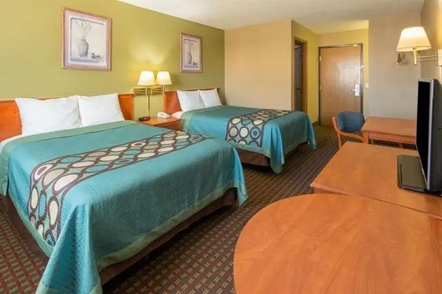 Super 8 by Wyndham Mendota